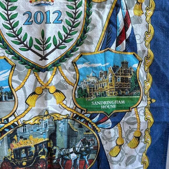 “The Queen's Diamond Jubilee" 2012 Tea Towel - Picture 3 of 7